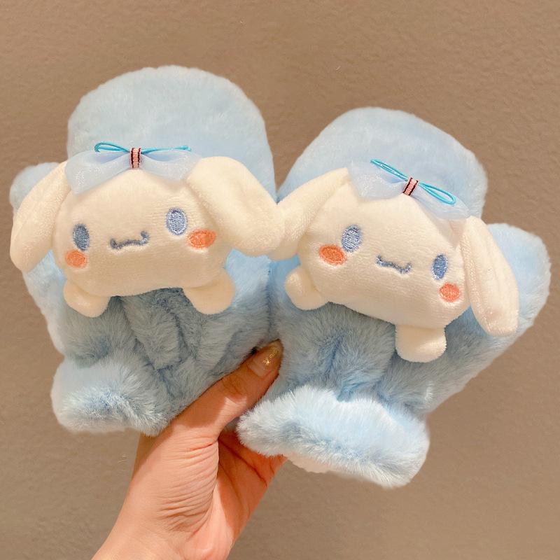 Fleece-Lined Cartoon Winter Gloves for Kids, Ages 3-7 - Warm, Cold-Proof with Pull-Tab Fabric.