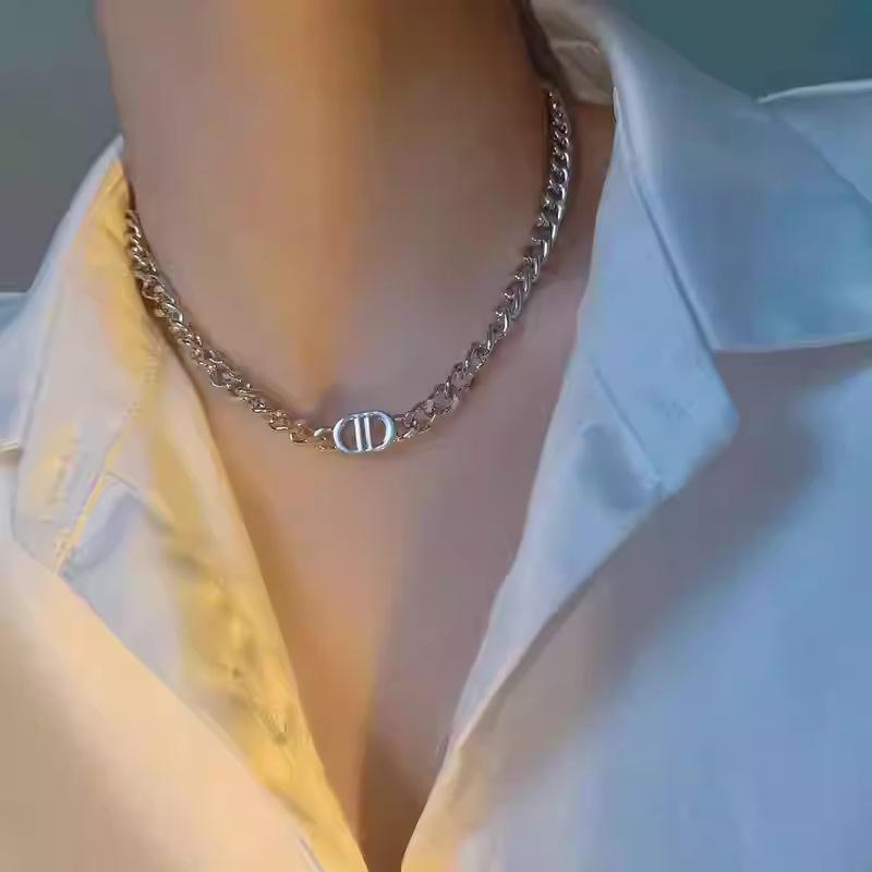 

Ожерелье из титановой стали, высококлассный хип-хоп нишевый дизайн, цепочка для свитера, персонализированные трендовые вещи