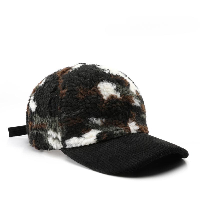 Hat Women's Autumn and Winter Color Matching Plush Camouflage Solid Color Baseball Cap Outdoor Travel Cold and Warm Cap
