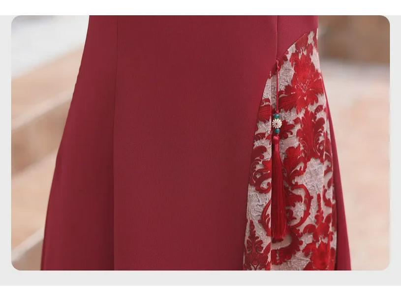 2024 Elegant Chinese-Style Mother of the Bride Dress for Ages 40-60