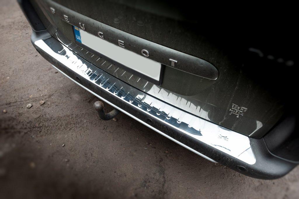 Plaquettes de pare-chocs arrière Carmos V2 (acier inoxydable) Pour Peugeot Partner Tipi 2008-2018