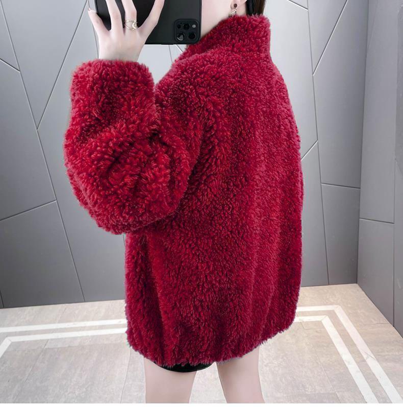 New double-sided plush short velvet imitation lamb wool coat for women, thin coat for autumn and winter sweater for women