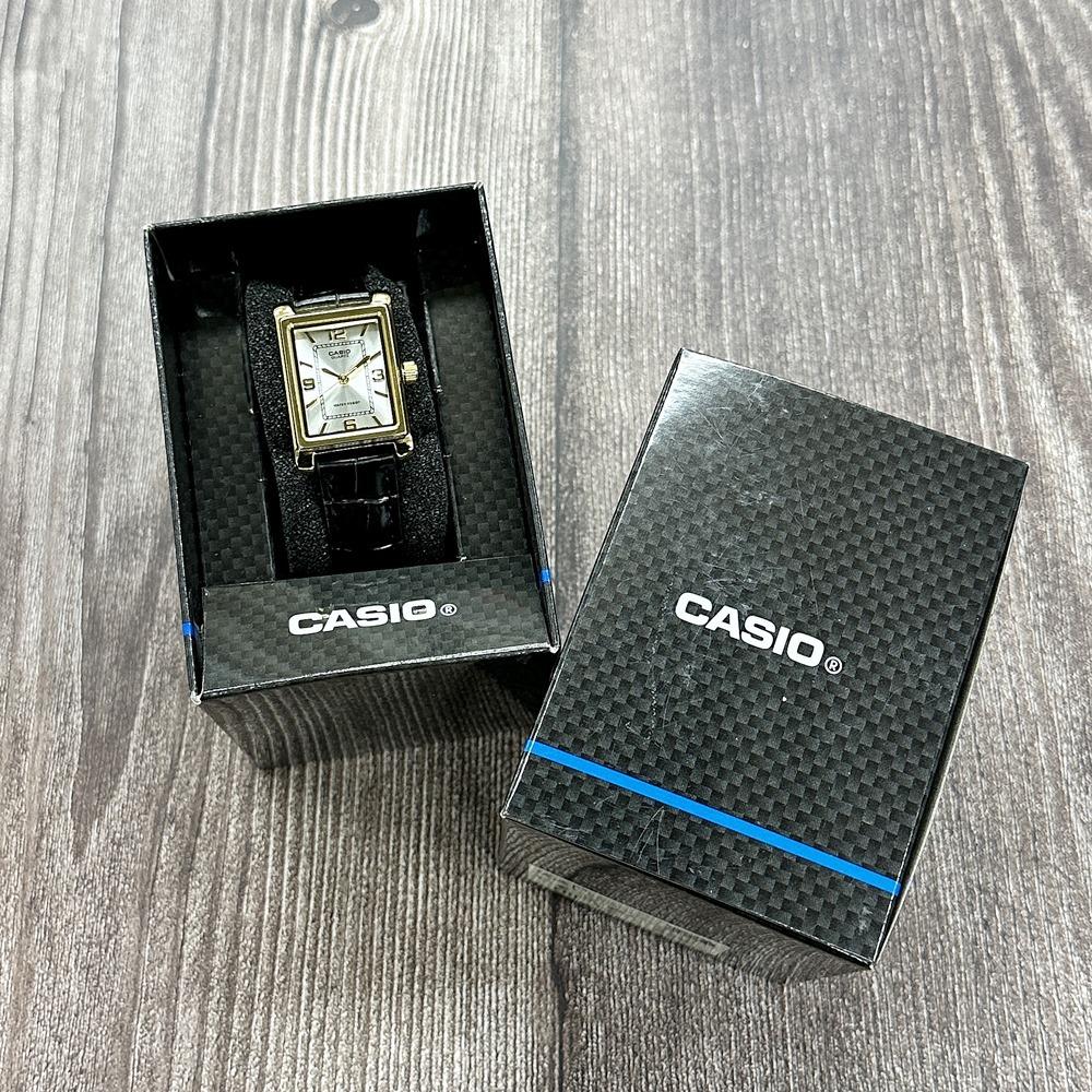 Casio Analog Watch for Leather Suitable for Coming of and Entrance Women, Strap, Birthdays, Business, Exams, Work, Age, Graduation