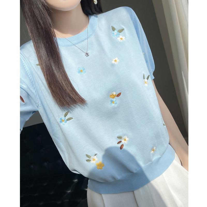 Wornspin Ice Silk Round Neck Embroidered Sweater for Women In Summer New Fashion Embroidered Short-sleeved Loose Embroidered Versatile Top