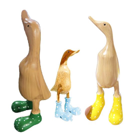 Resin Duck Figurine with Spotty Rain Boots Wellies Animal Figure Toy Model Statue Sculpture Desktop Garden Decoration Ornament Festival Gift