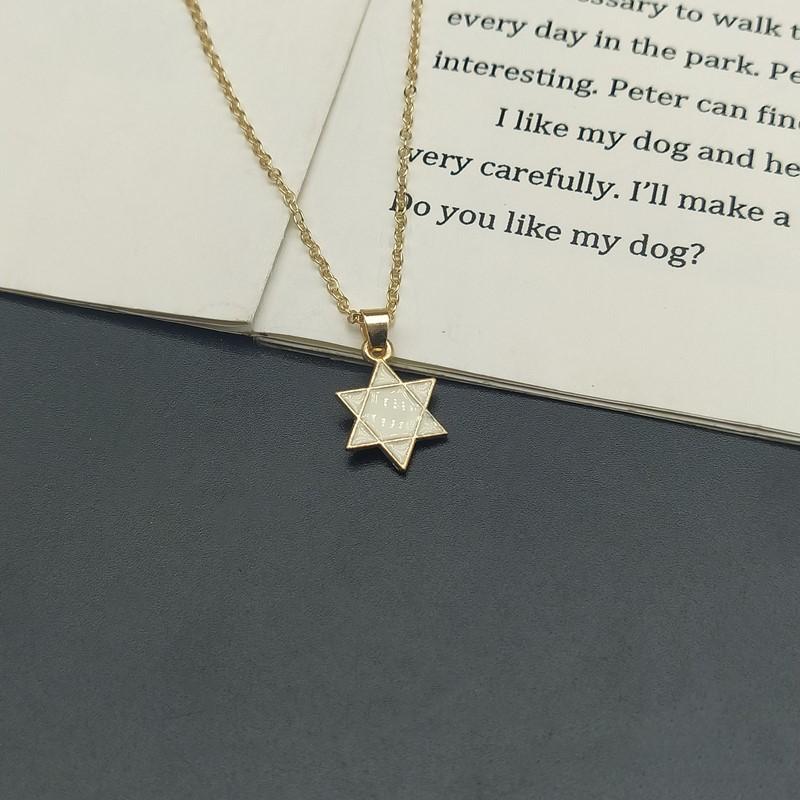 

Cute Fashion Female Animal Cat Pet Necklace Enamel White Black Cat Pendant Necklace For Women Statement Chain Choker Zircon