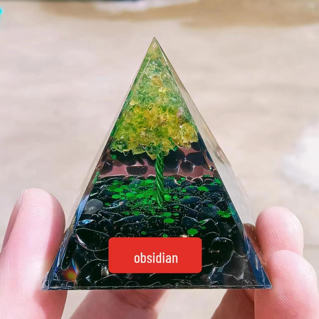 Crystal Stone Pyramid Resin Decor: Home, Office, Car Ornaments