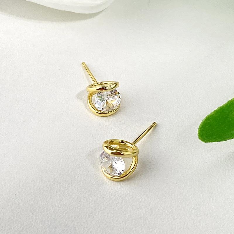 

Новые легкие роскошные серьги для женщин