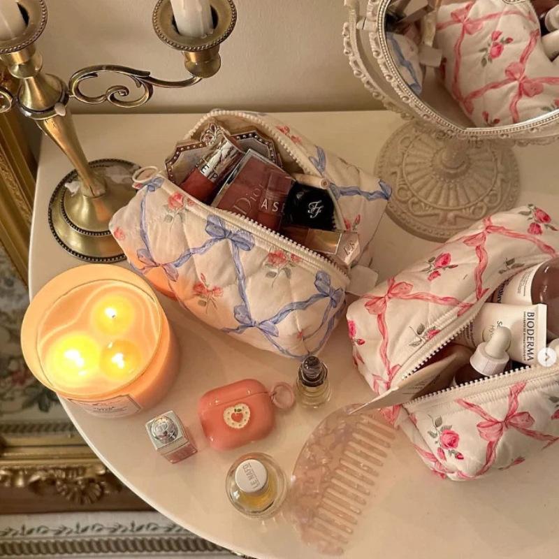 Fashion Rose Cosmetic Travel Bag - Large, Portable Skincare & Makeup Storage