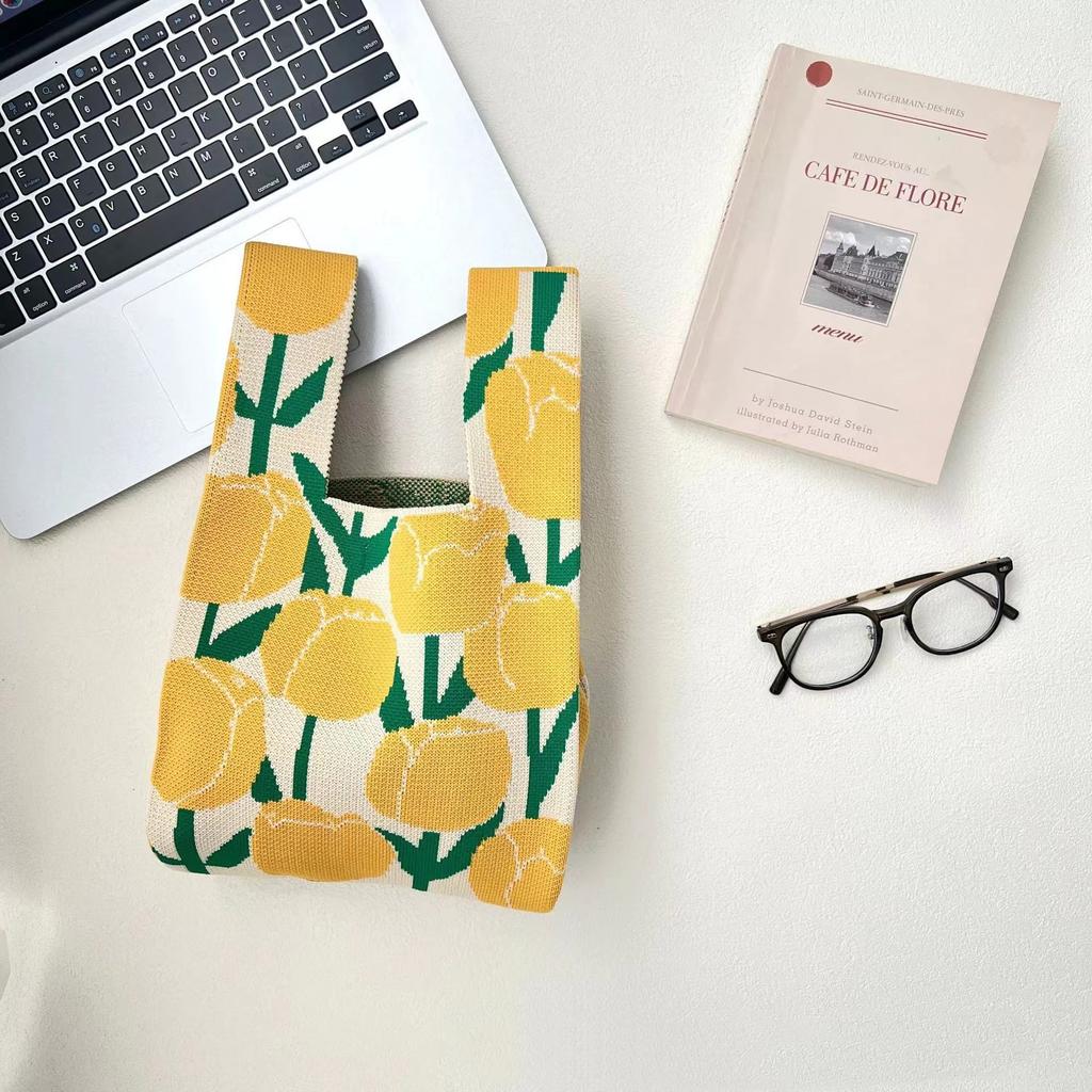 Women's Knot Wrist Bag Handmade Knitted Bag Portable Mini Striped Tote Bucket Phone Bags Large Capacity Autumn Winter Handbags