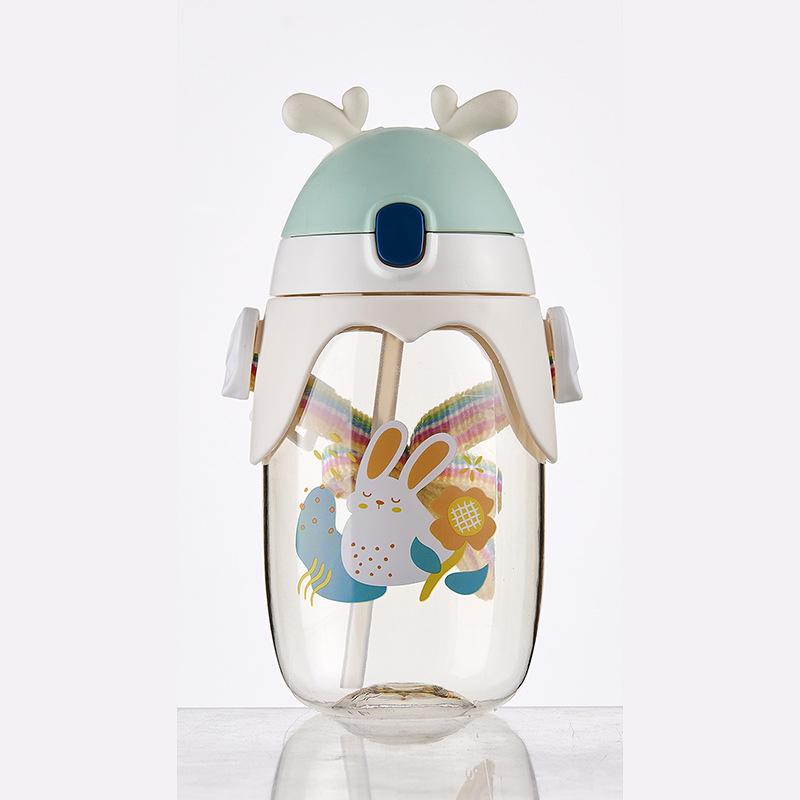 

Милая соломенная чашка с мультяшным рисунком, детский портативный чайник для смешивания для детского сада, задняя чашка для воды для маленьких мам и девочек 460ml