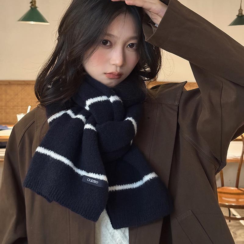 Winter All match Scarf Fashionable and High End Women's Warm Scarf Striped Outer Knitted Scarf