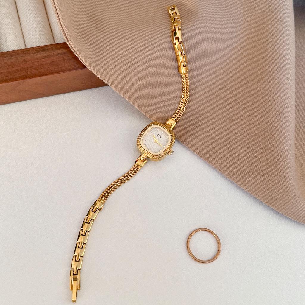Montre Femme GEDI Vintage Gold Woman Watch Oval Mother of Pearl Dial Quartz Elegant Golden Bracelet Women Wristwatch Reloj Mujer