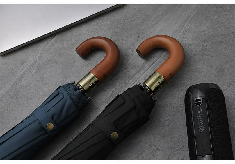 PARACHASE Windproof Auto Open/Close Umbrella with Wooden Curved Handle and Ten Ribs for Two People