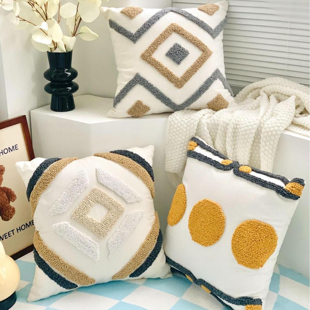Bohemian Tassel Loop Pile Embroidered Throw Pillow for Sofa and Living Room