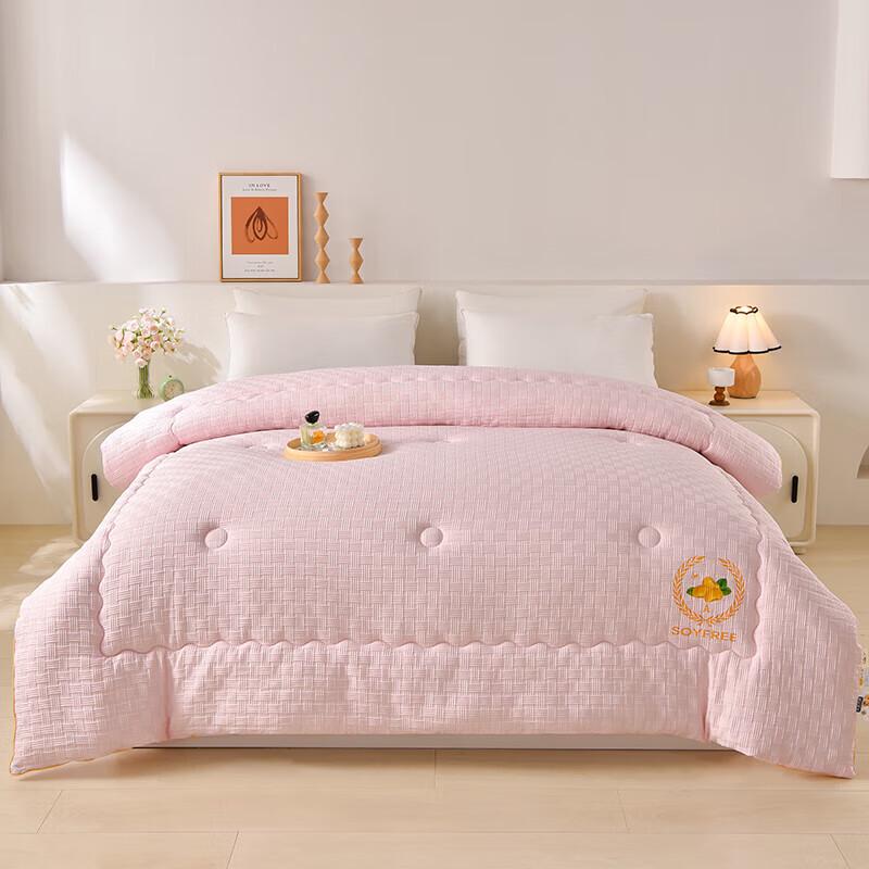 

Manya Home Waffle Washed Cotton Soy Fiber Quilt