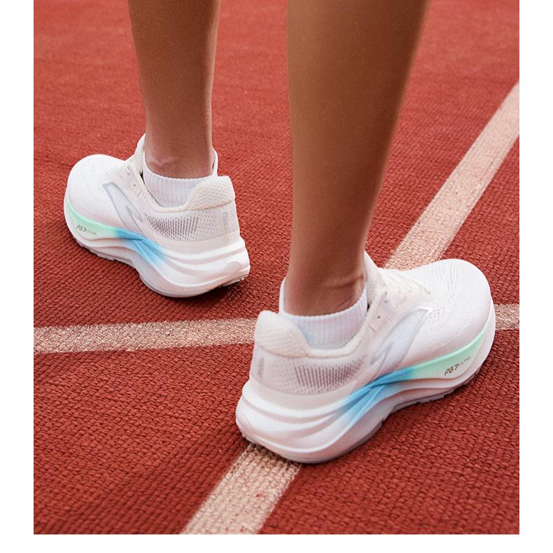 Anta Champion 4 Plus Cushioning Breathable Low-Top Sprinting Running Shoes Men Sneaker Ivory-White 112535561-5