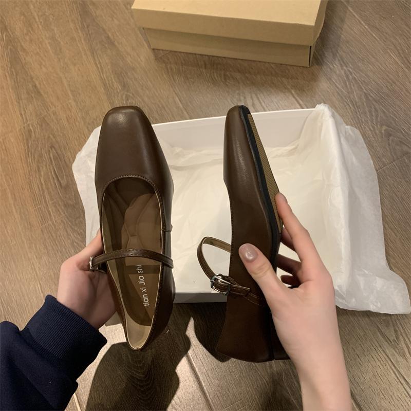 Mary Jane Enkelsko Sko med tykk hæl Elegant Klassisk Retro Firkantet tå Komfortabel Myk Lavt utsnitt Lav hæl Damesko