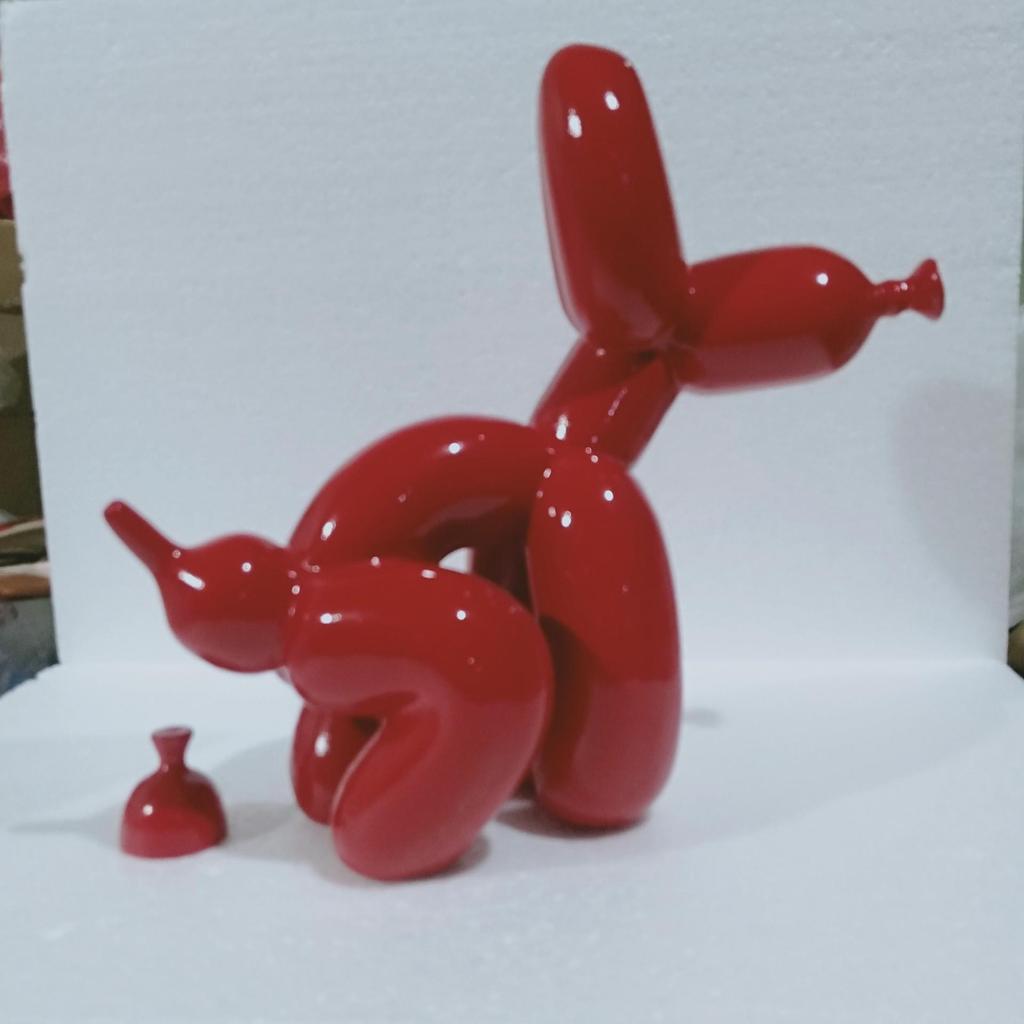 European Style Copper Balloon Dog Statue: Shiny Animal Art Sculpture for Home Décor