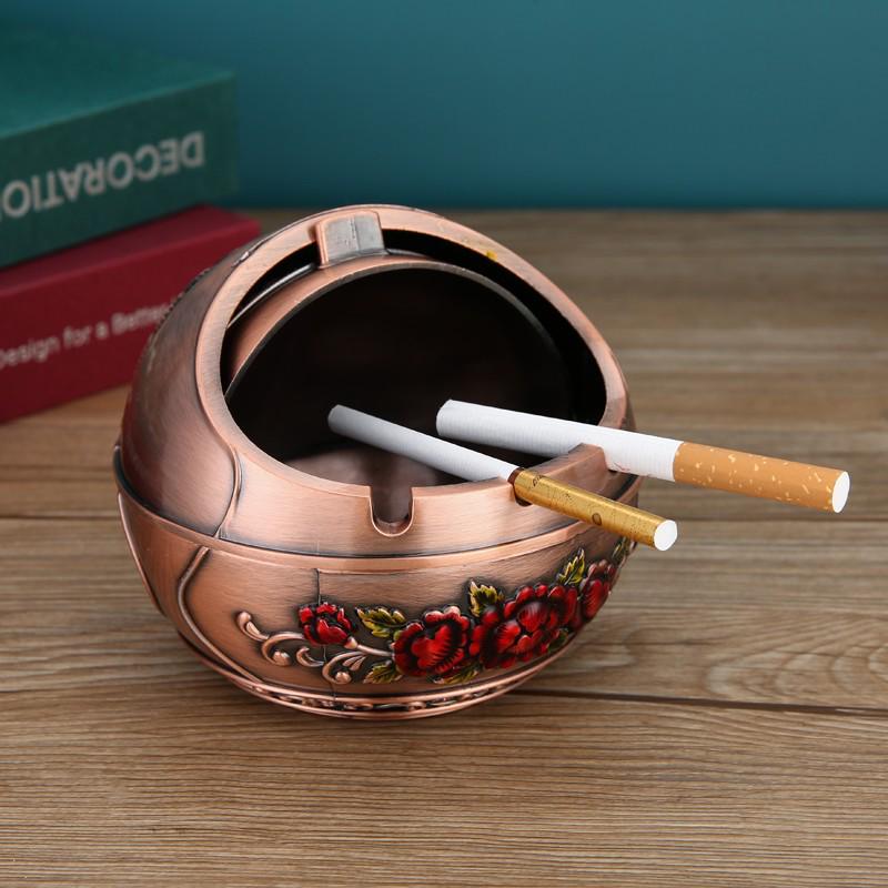 European Style Ashtray with Lid: Trendy, Drop-Proof, Anti-Fly Ash, Odor-Resistant, Luxury Living Room Decor.