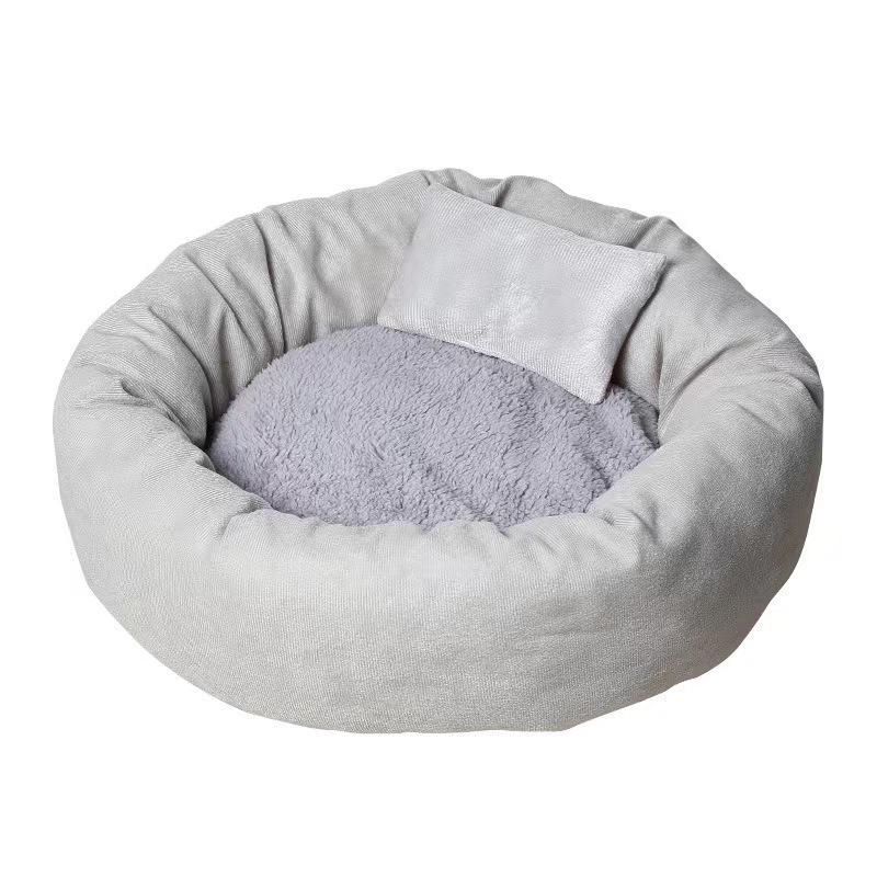 Round Pet Bed: Foldable, Washable, Warm Pad for Cats, Kittens, Puppies, and Dogs - Suitable for Autumn and Winter.