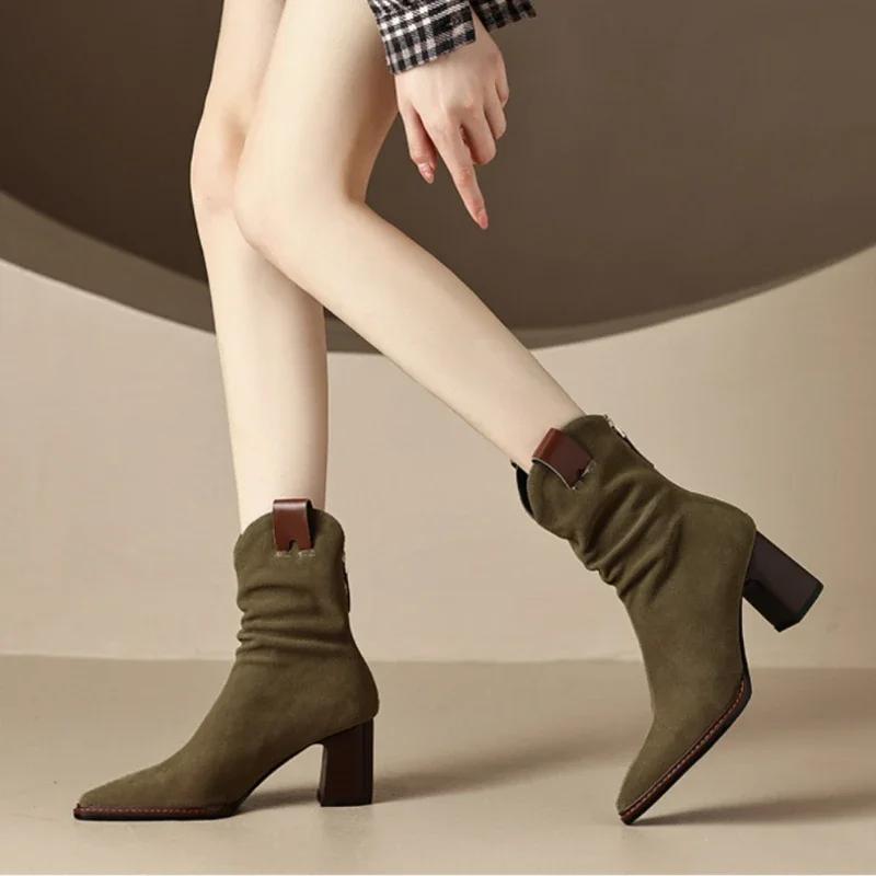 Fashion Suede Low Heel Ankle Boots Chunky Western Cowboy Boots for Ladies Wrinkles Pointed Retro Knights Short Boot Chelsea Boots