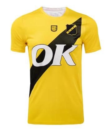 Magliette Stile Famiglia, Maglie da Calcio, Maniche Corte Uomo e Donna NAC Breda, Stampe, T-shirt Girocollo