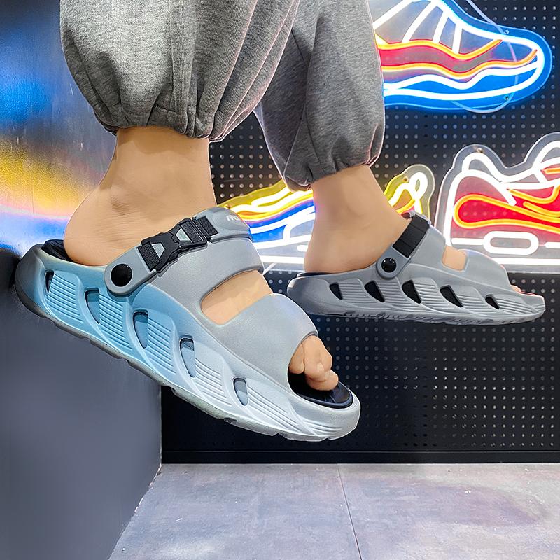 Fashion Men's Casual Slippers Summer New Soft-sole Non-slip Beach Shoe Fashion Breathable Dual-use Sandals Classic Youth Sports Slippers