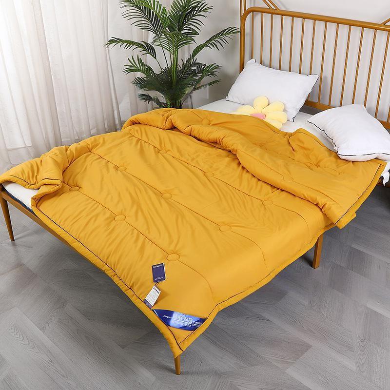 Color Solid Cotton Lightweight Duvet Quilt With Polyester Fill For Sleep Comfort