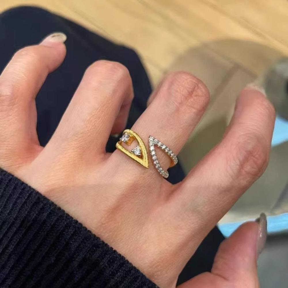 Open Ring Hollow Gold Leaf Vintage Style Luxury Womens Jewelry with Diamond Accents