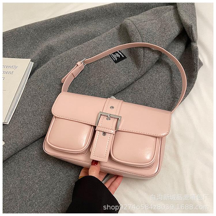 

Underarm bag women s Korean version ins trendy high-end shoulder bag 2025 new fashion retro small square bag рожевий