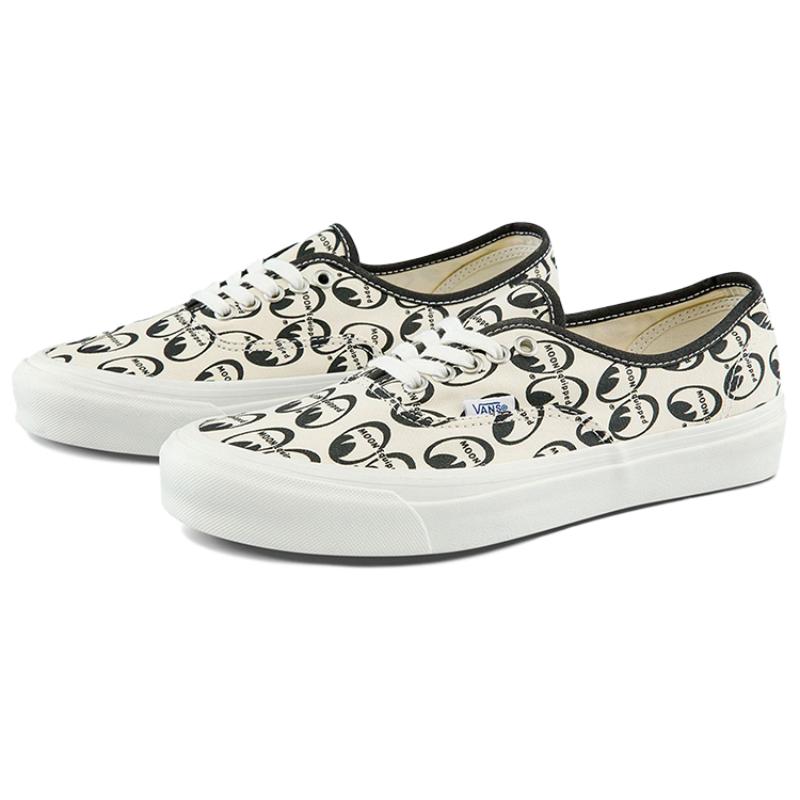 Vans Mooneyes X Vans Authentic 44 Dx 'Anaheim Factory White' Vans VN0A5KX4AVP