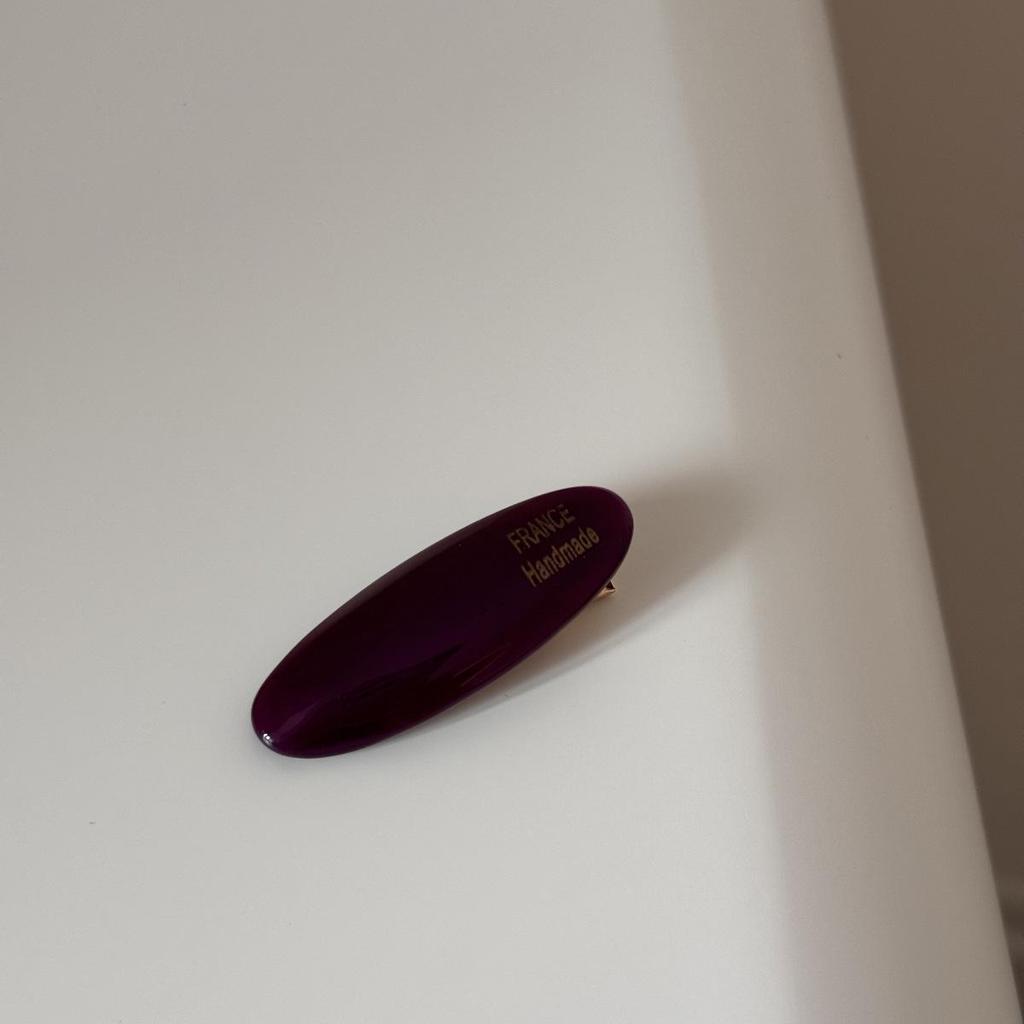 Gold Label Acetate Oval Hair Clip - New Bangs and Side Clip Accessory