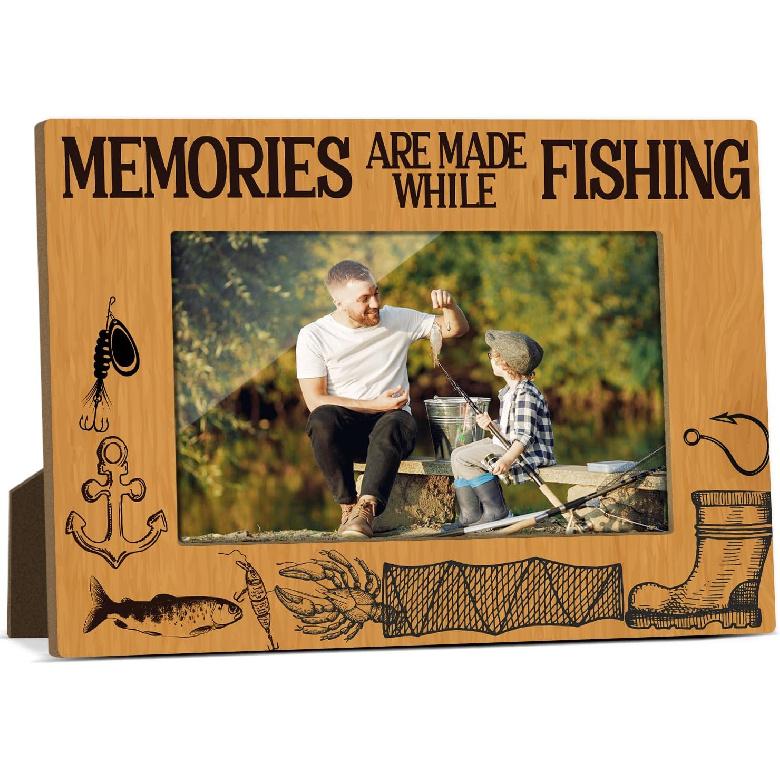 Memories are Made While Fishing Wooden Horizontal Pictures Frames Best Gift for Daddy Grandpa Fishing Lovers Holiday Living Room Office Tabletop