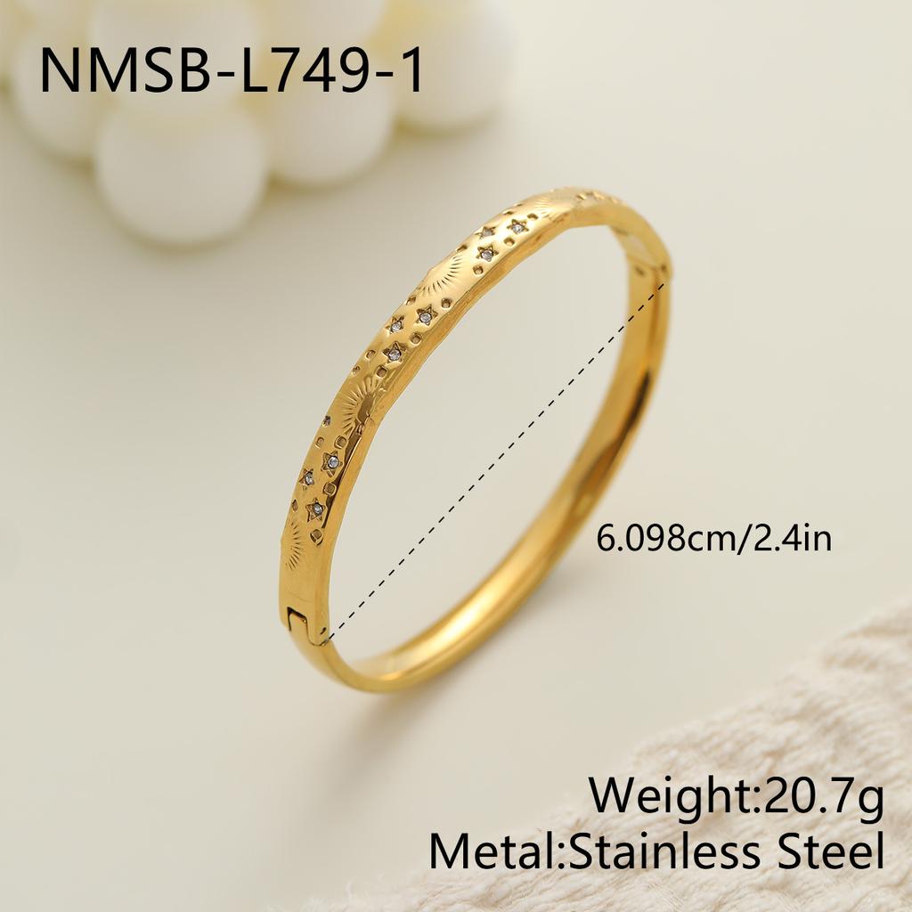 Stainless Steel Gold Plated Open Bangle Multi-Style Heart Star Stripe Mother-of-Pearl Design Versatile Layering Bracelet