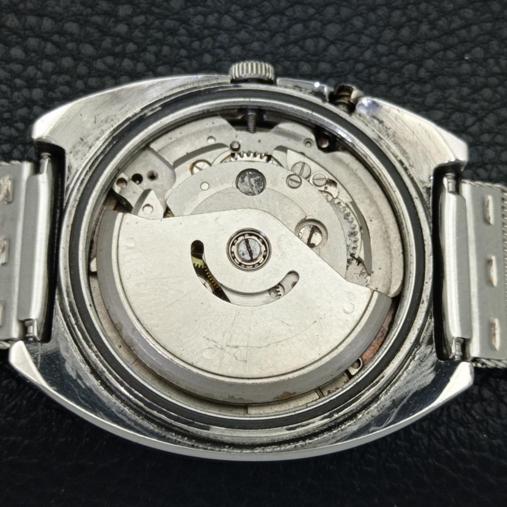 Ricoh R31 AUTOMATIC JAPAN MENS VINTAGE SILVER COLOR DIAL WATCH A701931-5 R207-a701931