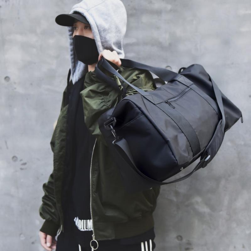 REWELL Men's Large Capacity Gym & Travel Duffel Bag