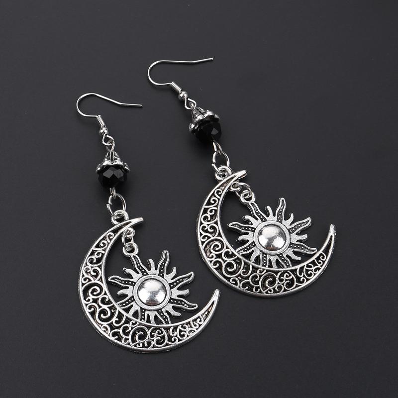Bohemian Style Sun And Moon Pendant Earrings, Retro And Simple Women'S Earrings, Ethnic Style Versatile Temperament Earrings