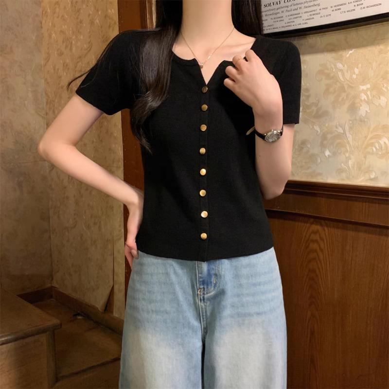 Summer Fashion Single-breasted V-neck Split-shoulder Women's Short-sleeved T-shirt, High-end Temperament Short Top 2761#