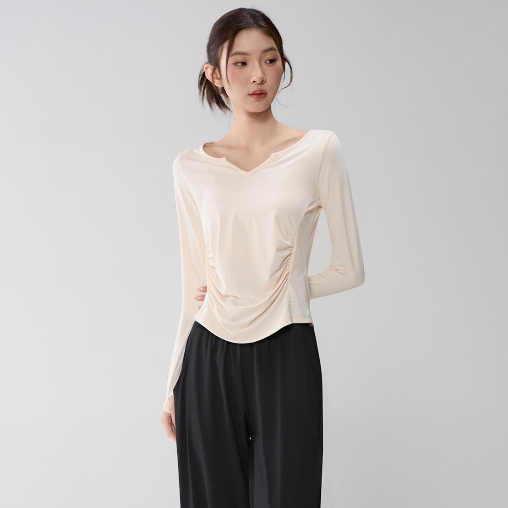 Women's V-Neck Yoga Suit: Loose, Quick-Dry, Long Sleeve for Casual Sports and Pilates Training