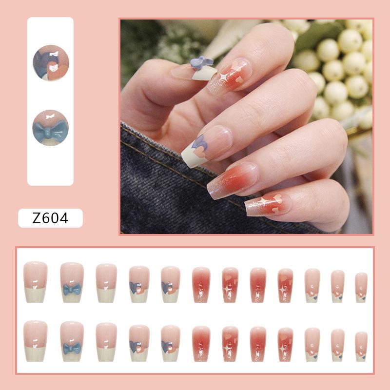 

Fresh and cute blush nail glitter French blue love spring and summer new wear nail fake nail nails