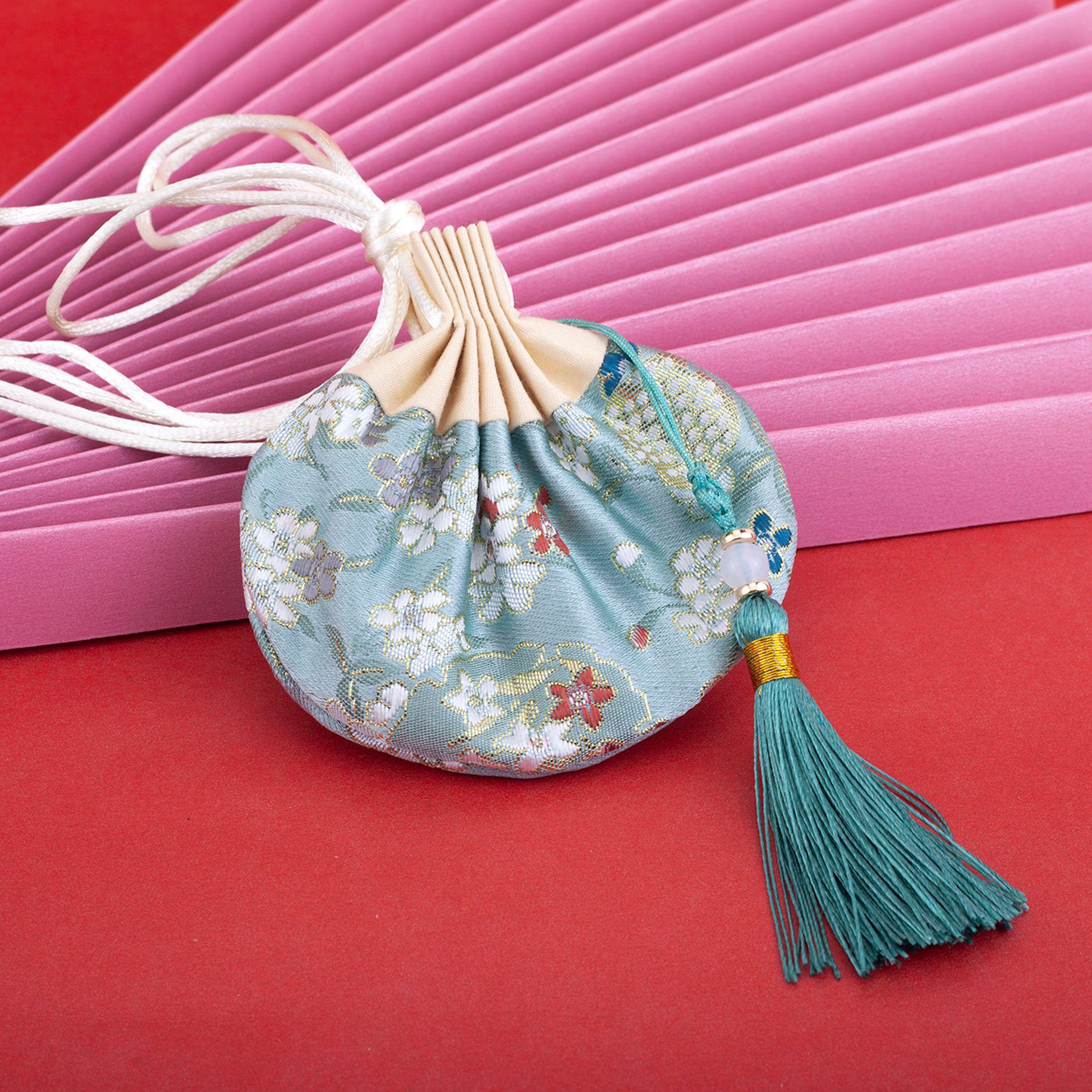 Брокад Дворец Учжухуа Вышивка Праздник драконьих лодок Мешочек-саше Логотип. 10x13