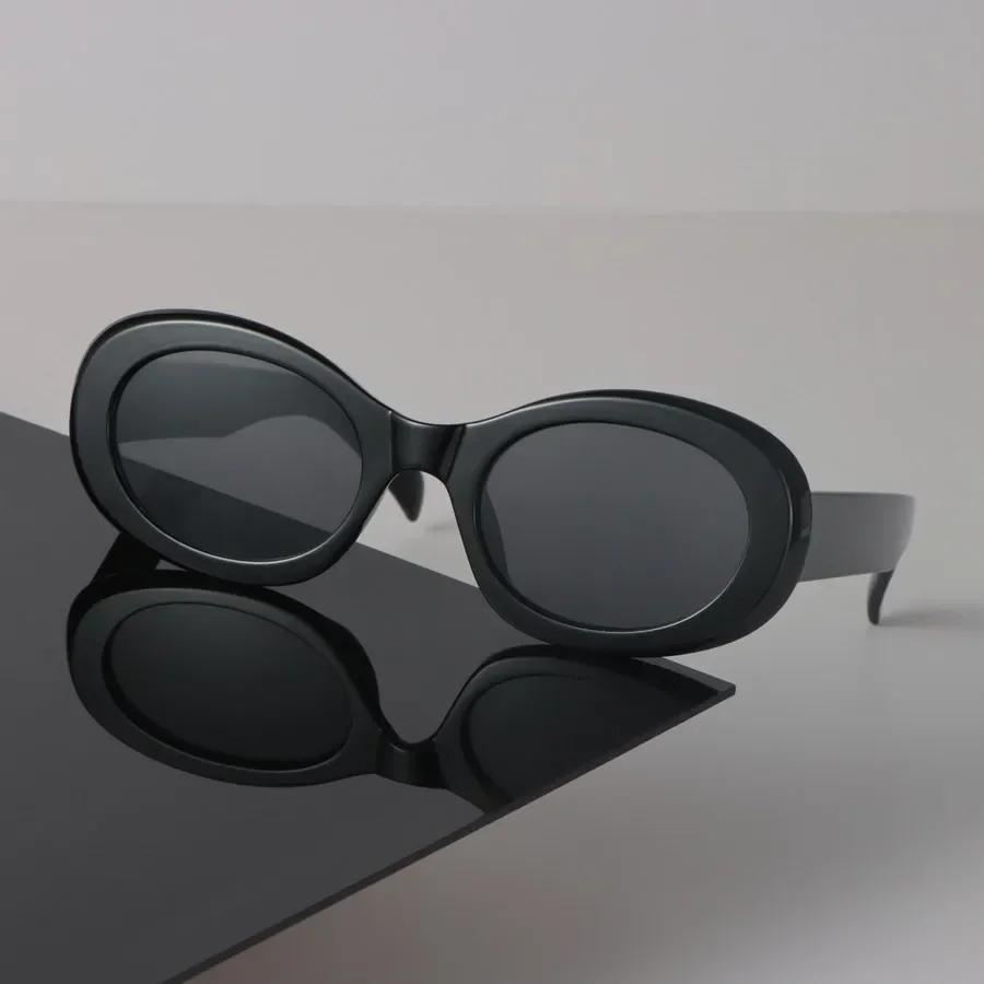 Vintage Square Sunglasses Women Men Retro Casual Fashion Black Clear Sun Glasses Female Eyewear