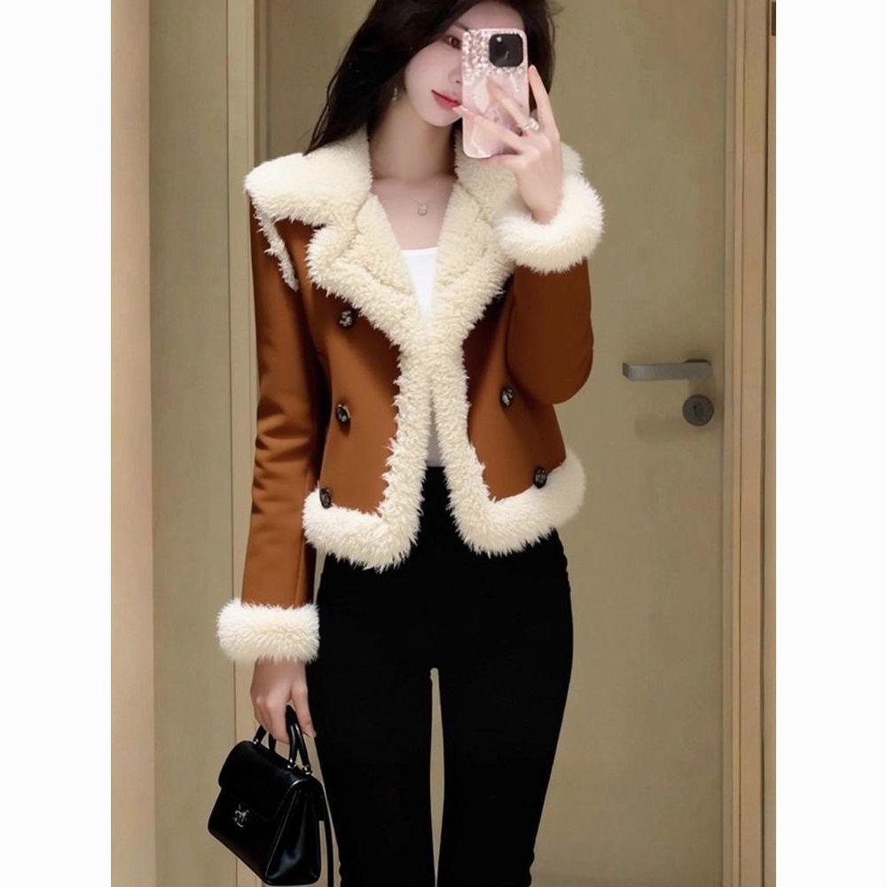 Women's Stylish Brown Shearling Coat - Chic, Thick, and Warm Winterwear.