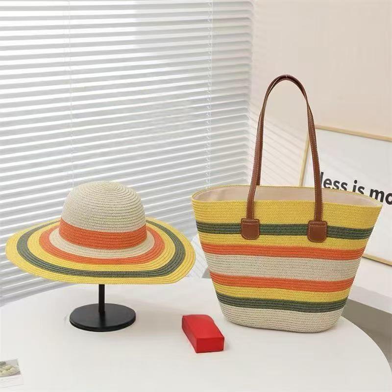 

Luxury Raffia Straw Crossbody Bag - Large Capacity, High-End Design 40 cm