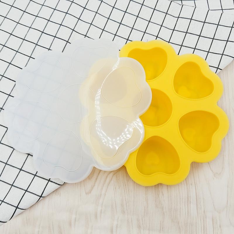 Heart Shaped Silicone Mold: Food Box and Ice Cube Tray