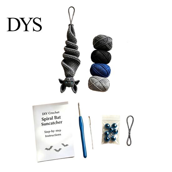 Crochet Bat Kit Wind Spinner DIY Kit, Halloween Knitted Spiral Hanging Decoration Gothic Style Decor with Yarn And Hook, Spooky Handmade Complete