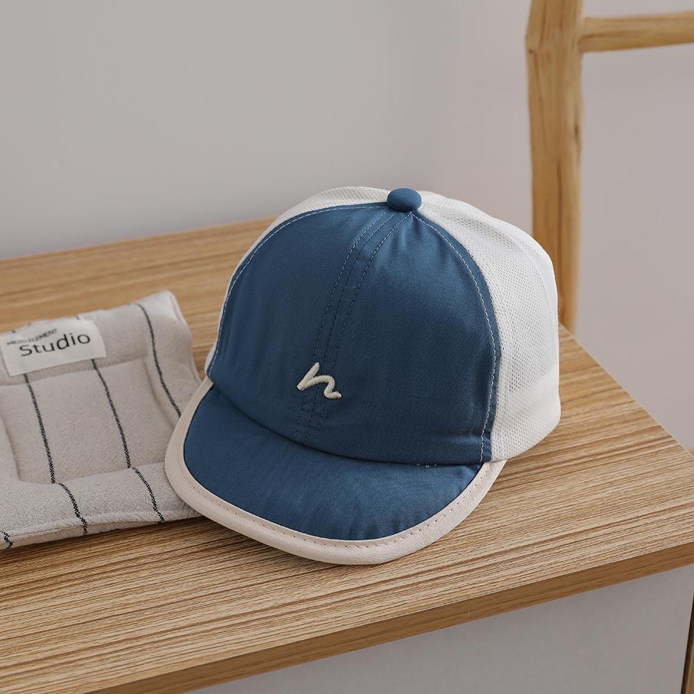 Solid- Minimalist Embroidered Baseball Cap, Summer Breathable Mesh Children's Sun-Protective Beanie with Brim