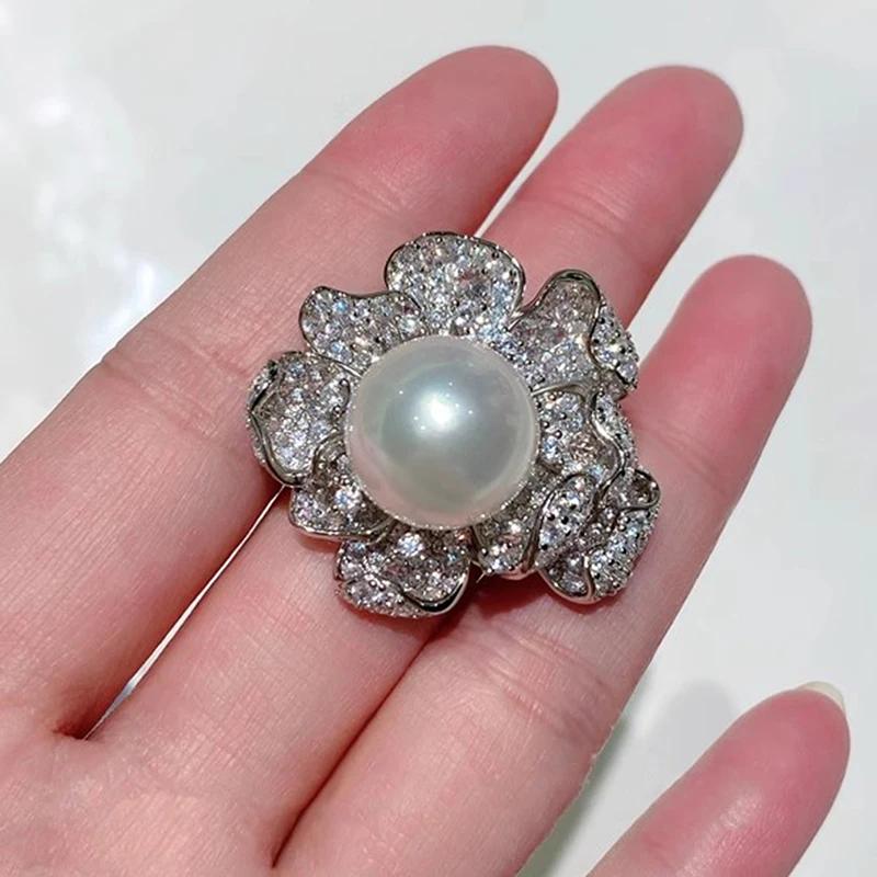 Huitan Swanking Charming Imitation Pearl Flower Rings for Women Elegant Temperament Finger Accessories Versatile Wedding Zircon