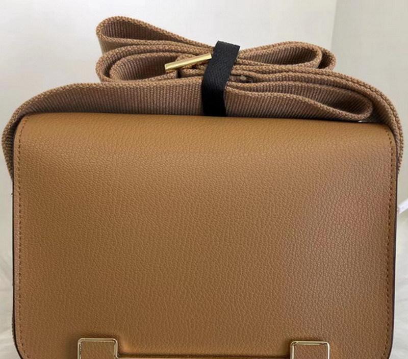 2026 New Leather Women's Bag Worker - Sheepskin Pattern Clogs Bag Women's Light Luxury Fashion High-end Shoulder Crossbody Women's Bag